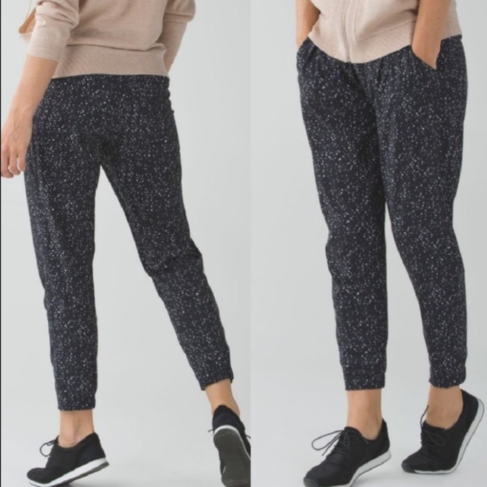 Lululemon &Go Speckle Trouser Joggers